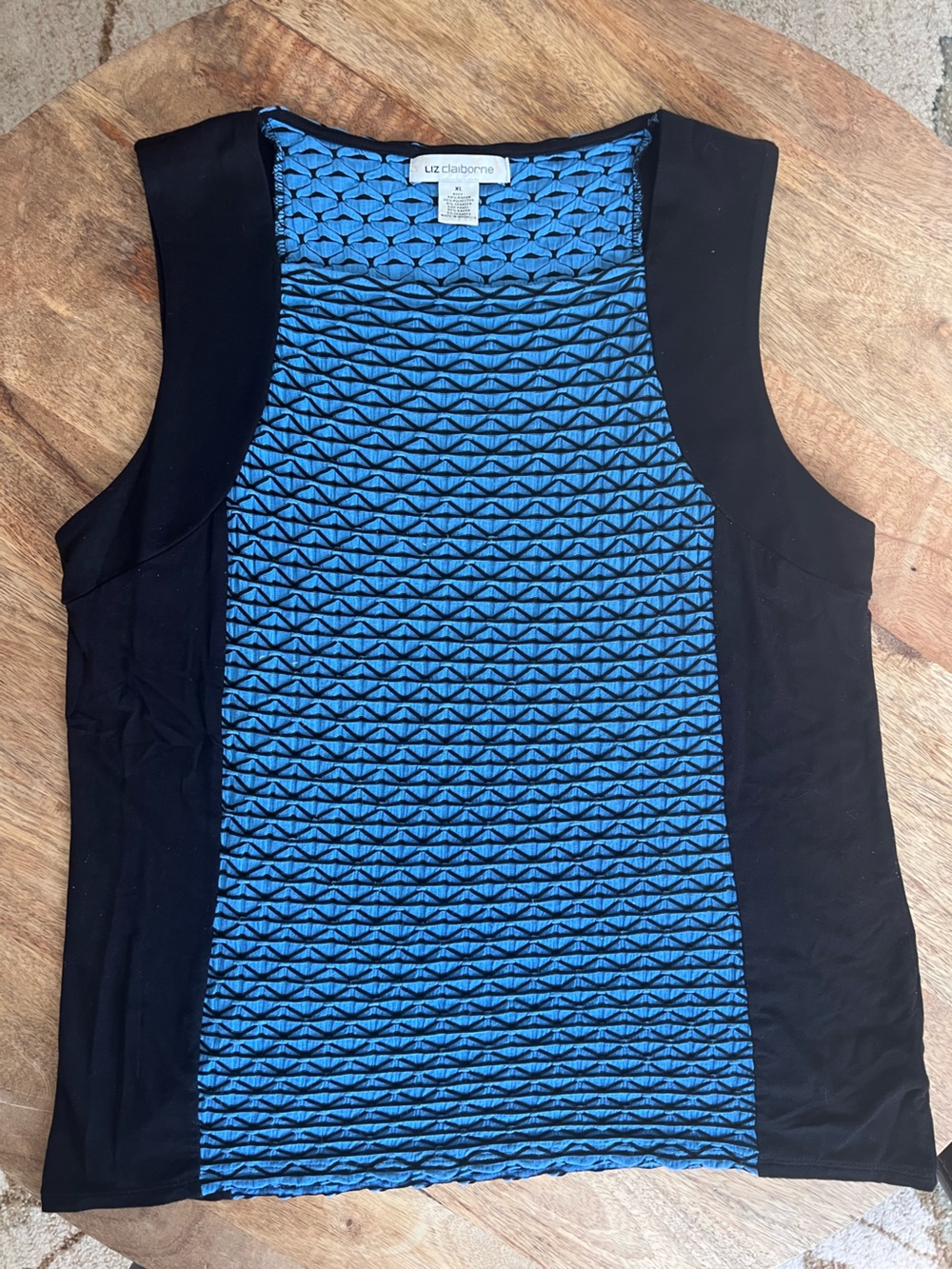 Liz Claiborne Blue and Black Textured Tank Top XL